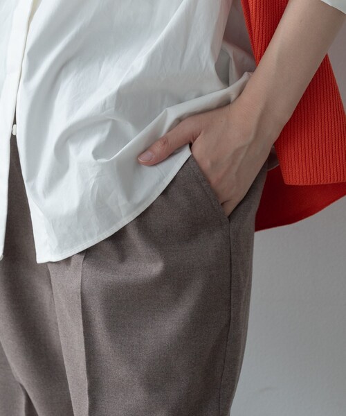 GALLEST(ギャレスト)の「Comfy SET UP|イージーテーパードパンツ【セットアップ対応/通勤/カセット服】(その他パンツ・レディース・ダークグレー/ブラウン系/ブラック・34/36/38/40)」の18枚目の写真
