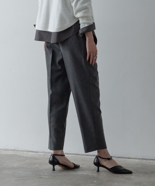 GALLEST(ギャレスト)の「Comfy SET UP|イージーテーパードパンツ【セットアップ対応/通勤/カセット服】(その他パンツ・レディース・ダークグレー/ブラウン系/ブラック・34/36/38/40)」の20枚目の写真