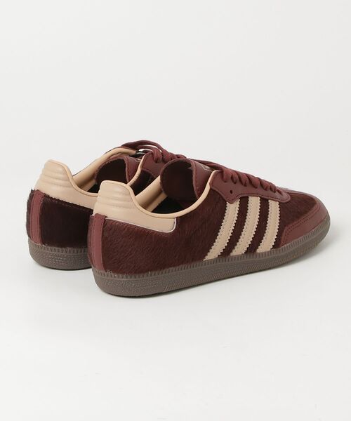 adidas Originals(アディダスオリジナルス)の「SAMBA OG(スニーカー・メンズ・ブラウン系その他・28.0cm/27.5cm/27.0cm/26.5cm/24.5cm/24.0cm/23.5cm/23.0cm/22.5cm/25.0cm/26.0cm)」の2枚目の写真
