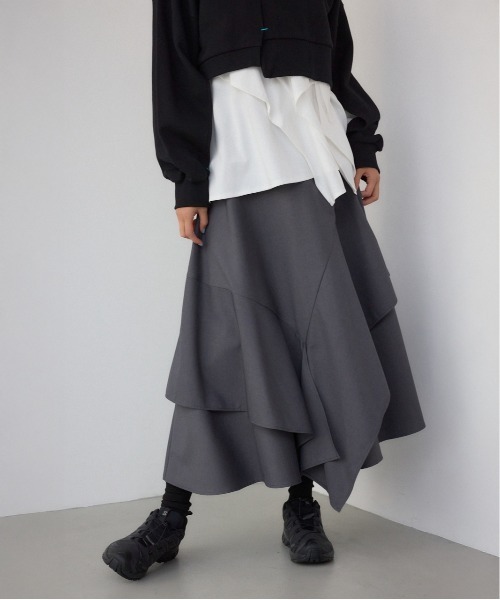 AZUL by moussy（アズールバイマウジー）の「【PLUS】レイヤードスカート（スカート・レディース・ブラック/グレー・MEDIUM/SMALL）」の11枚目の写真