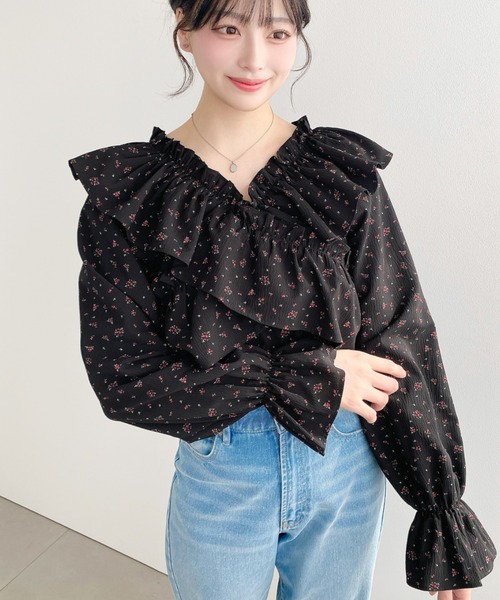 moment+（モーメントプラス）の「オフショルフリル長袖花柄ブラウス（シャツ/ブラウス・レディース・ネイビー/ブラック/オフホワイト/ナチュラル・M/L）」の22枚目の写真