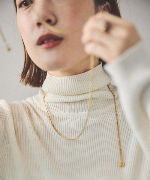 JOURNAL STANDARD relume（ジャーナルスタンダード　レリューム）の「《WEB・一部店舗限定》【relume×Oyama】チェーン ロングネックレス（ネックレス・レディース・ゴールド・FREE）」の2枚目の写真