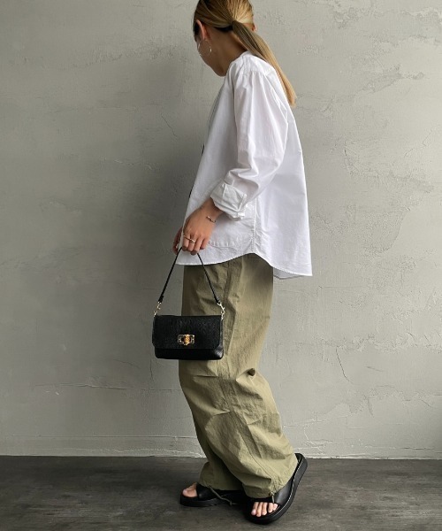 DANTON（ダントン）の「[DANTON/ダントン] バンドカラー オックスフォードシャツ(無地)（シャツ/ブラウス・レディース・ライトベージュ/ホワイト/ブルー・36/34/38）」の19枚目の写真