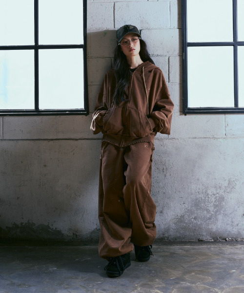 CONY(コール アウト ニューイヤー)の「WASHED RUFFLE HOODIE ZIP-UP / BROWN(パーカー・レディース・その他・OS)」の3枚目の写真