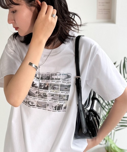 classicalelf(クラシカルエルフ)の「【接触冷感機能付き】ただのTシャツじゃ、終わらない。フィルムネガフォトプリント×ラクガキ刺繍Tシャツ(半袖)(Tシャツ/カットソー・レディース・チャコール/ブラック/オフホワイト・LARGE/MEDIUM/SMALL/X-LARGE)」の8枚目の写真