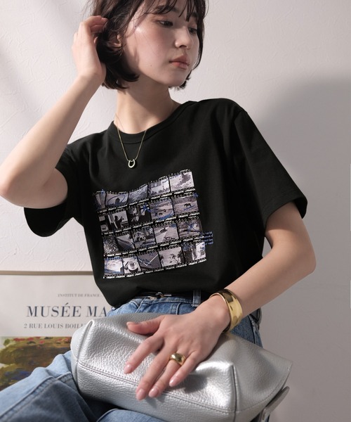 classicalelf(クラシカルエルフ)の「【接触冷感機能付き】ただのTシャツじゃ、終わらない。フィルムネガフォトプリント×ラクガキ刺繍Tシャツ(半袖)(Tシャツ/カットソー・レディース・チャコール/ブラック/オフホワイト・LARGE/MEDIUM/SMALL/X-LARGE)」の14枚目の写真