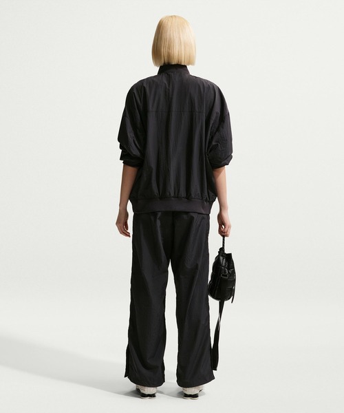 NIKE(ナイキ)の「NIKE AS W NSW PARACHUTE HR PANT / ナイキ ウィメンズ NSW パラシュート HR パンツ 【SP】(その他パンツ・レディース・グリーン/ブラック・S/M/L)」の17枚目の写真
