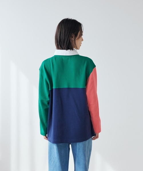 NIKE（ナイキ）の「ナイキ スポーツウェア ウィメンズ オーバーサイズド ロングスリーブ ポロ / Nike Sportswear Women's Oversized Long-Sleeve Polo IF0358-365 Malachite（ポロシャツ・レディース・グリーン系その他2・L/M/S/XS/XL）」の4枚目の写真