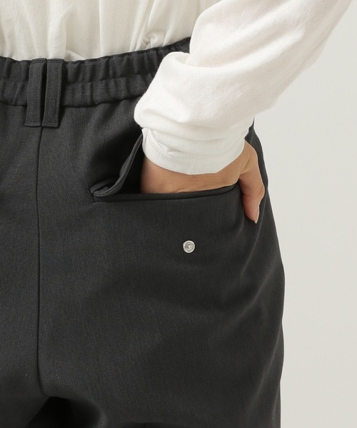 BAYFLOW（ベイフロー）の「[シワになりづらい]ストレートトラウザー（その他パンツ・レディース・ブラック/チャコール・MEDIUM/SMALL）」の16枚目の写真