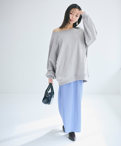 coca(coca)(コカ)の「ワンショルダービッグスウェット(スウェット・レディース・ホワイト/グレー・S/M/L)」の22枚目の写真