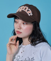 SEQUENZ（シークエンズ）の「【sqnz（エスキュンズ）】sqnz gingham logo cap / キャップ 帽子 雑貨 ワッペン ベースボール ユニセックス 刺繍 ワンポイント（キャップ）」