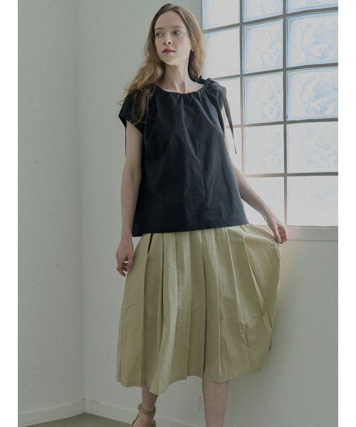 AVANT-G(アバン)の「Ribbon Unbalance Blouse - BLACK(シャツ/ブラウス・レディース・その他・FREE)」の4枚目の写真