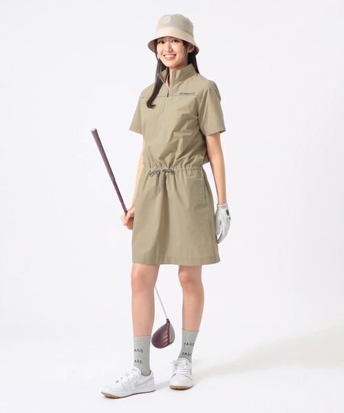 BEAMS GOLF（ビームスゴルフ）の「ORANGE LABEL / ストレッチ ハーフジップ 撥水ワンピース（ワンピース・レディース・ベージュ/ネイビー・MEDIUM/LARGE/SMALL）」の3枚目の写真