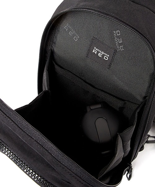Samsonite(サムソナイト)の「サムソナイトレッド MARSTON 3 スリングバッグ(ボディバッグ/ウエストポーチ・メンズ・ブラウン/ブラック・ONE SIZE)」の9枚目の写真