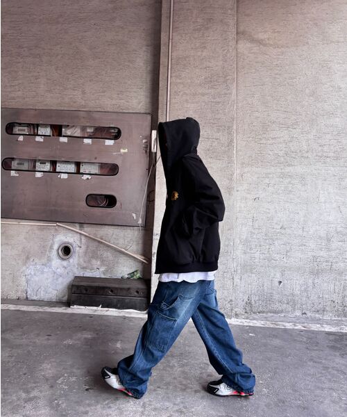 URBANAGE(アーバンエイジ)の「カーペンター ワイドデニムパンツ_ミディアムブルー(デニムパンツ・レディース・その他・SMALL/MEDIUM/LARGE/X-LARGE)」の14枚目の写真