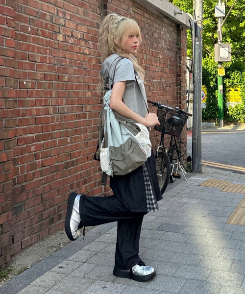 MASMARULEZ（マスマルールズ）の「[INT] Mixed Easy Draw Backpack _ Mint gray（バックパック/リュック・レディース・その他・FREE）」の6枚目の写真