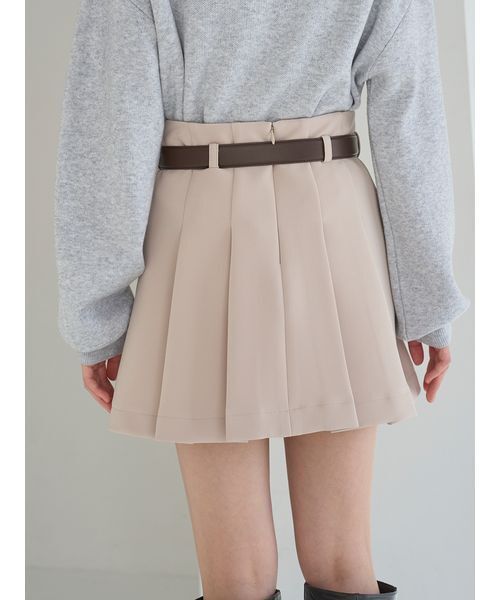 SNIDEL（スナイデル）の「ベルト付きプリーツミニスカート（スカート・レディース・グレー/ネイビー/ベージュ・1/0）」の12枚目の写真