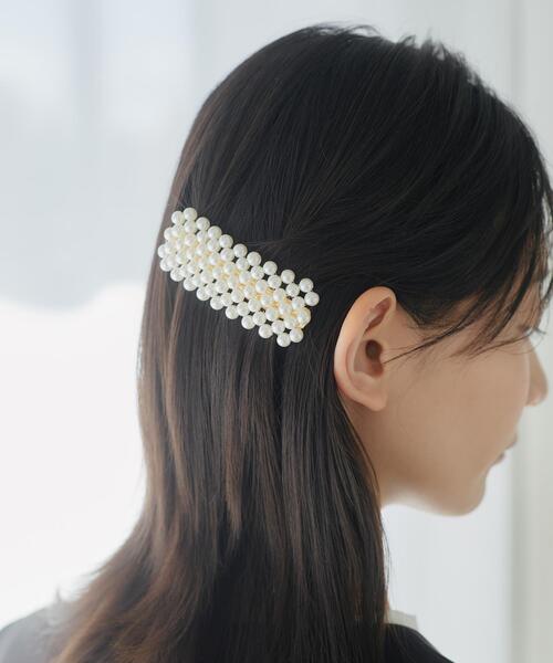 SMELLY（スメリー）の「パールワイドバレッタ（バレッタ/ヘアクリップ・レディース・ホワイト系その他・-）」の7枚目の写真
