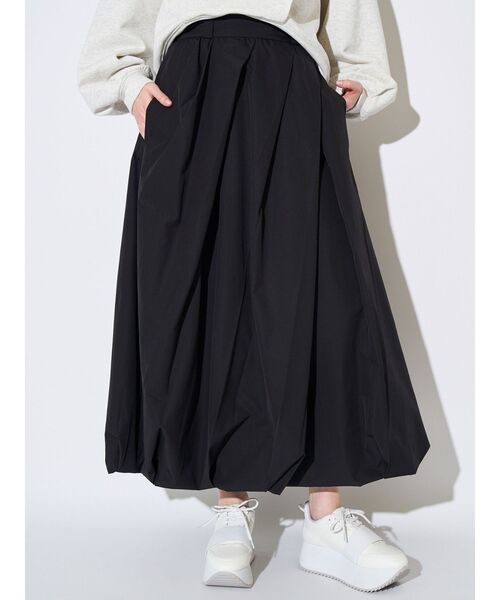 ELENDEEK（エレンディーク）の「ツイストタックバルーンスカート（スカート・レディース・ブラック/オフホワイト・02/01）」の3枚目の写真
