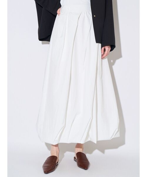 ELENDEEK（エレンディーク）の「ツイストタックバルーンスカート（スカート・レディース・ブラック/オフホワイト・02/01）」の4枚目の写真