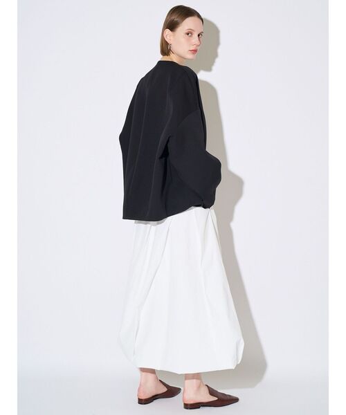 ELENDEEK（エレンディーク）の「ツイストタックバルーンスカート（スカート・レディース・ブラック/オフホワイト・02/01）」の8枚目の写真