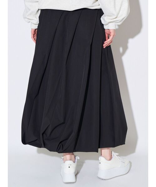 ELENDEEK（エレンディーク）の「ツイストタックバルーンスカート（スカート・レディース・ブラック/オフホワイト・02/01）」の16枚目の写真