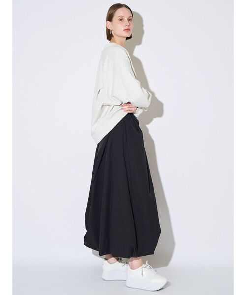 ELENDEEK（エレンディーク）の「ツイストタックバルーンスカート（スカート・レディース・ブラック/オフホワイト・02/01）」の18枚目の写真