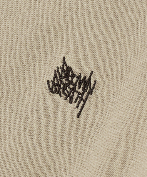 BROWNBREATH(ブラウンブレス)の「KITTY TAG TEE - BEIGE(Tシャツ/カットソー・レディース・その他・M/L/XL/2XL/S)」の3枚目の写真