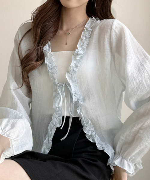 Ada.(エイダ)の「シアー フロントリボン フリル ブラウス(シャツ/ブラウス・レディース・ブラック/ライトブルー/ホワイト・FREE)」の1枚目の写真