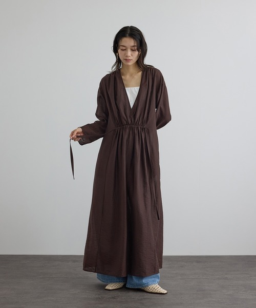 SALON adam et rope'（サロン アダム エ ロペ）の「【WEB限定】サブリエギャザーワンピース（ワンピース・レディース・ブラック/ブラウン・FREE）」の19枚目の写真