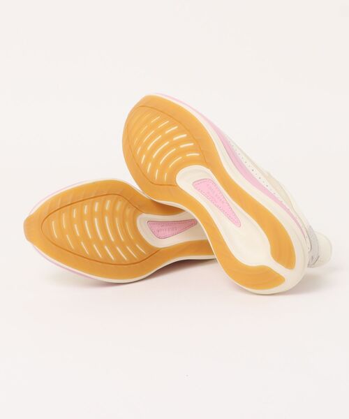 COLE HAAN（コールハーン）の「オリジナルグランド クアッドスター ランニング スニーカー womens（スニーカー・レディース・ホワイト・6/8/8.5/6.5/5/7/7.5/5.5）」の2枚目の写真