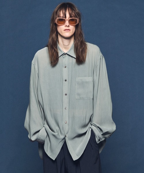MAISON SPECIAL(メゾンスペシャル)の「《UNISEX》Split Georgette Prime-Over Regular Collar Shirt/スプリットジョーゼットプライムオーバーレギュラーシャツ【MAISON SPECIAL/メゾンスペシャル】(シャツ/ブラウス・メンズ・ライトグリーン/パープル/グレイッシュベージュ/ブラック・2/1/0)」の3枚目の写真