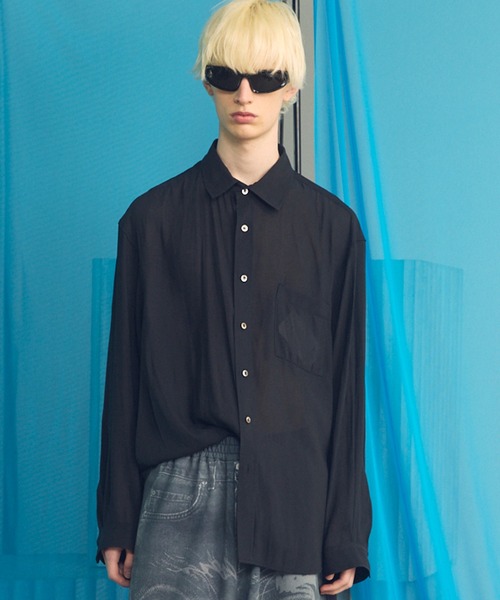 MAISON SPECIAL(メゾンスペシャル)の「《UNISEX》Split Georgette Prime-Over Regular Collar Shirt/スプリットジョーゼットプライムオーバーレギュラーシャツ【MAISON SPECIAL/メゾンスペシャル】(シャツ/ブラウス・メンズ・ライトグリーン/パープル/グレイッシュベージュ/ブラック・2/1/0)」の2枚目の写真