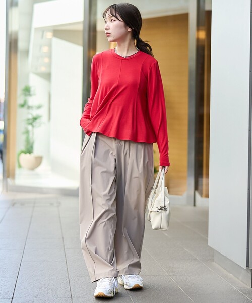 RONEL(ロネル)の「【RONEL】ボーダレス ストレートワイド タックパンツ(スラックス・レディース・ベージュ/ブラック・L/M/S)」の9枚目の写真
