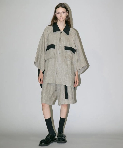 my beautiful landlet(マイビューティフルランドレット)の「【my beautiful landlet】SEMI WET LINEN SHORT SLEEVE BIG SHIRT(シャツ/ブラウス・メンズ・マルチ/ベージュ/ブラック・1/0)」の9枚目の写真