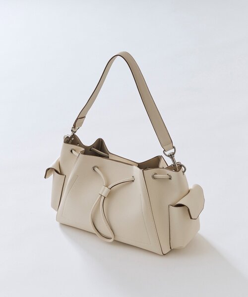 RIVE DROITE(リヴドロワ)の「予約【収納力抜群】2WAYサイドポケット巾着ショルダー(ショルダーバッグ・レディース・ホワイト/ベージュ/ブラウン・FREE)」の13枚目の写真