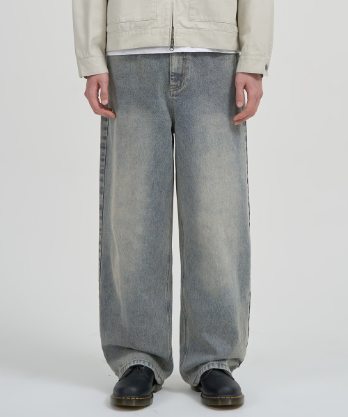 TOFFEE(トフィー)の「ロングフェイドデニムパンツ (ブルー)(デニムパンツ・メンズ・その他・SMALL/MEDIUM/LARGE/X-LARGE)」の1枚目の写真