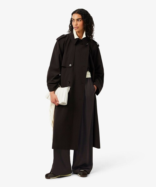 LACOSTE（ラコステ）の「オーバーサイズイージーサテンフレアパンツ（その他パンツ・レディース・ブラック・40/38/36/34）」の9枚目の写真