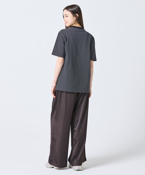 LACOSTE（ラコステ）の「オーバーサイズイージーサテンドレープフレアパンツ / ワイドタックパンツ（その他パンツ・レディース・ブラウン・40/38/36/34）」の7枚目の写真