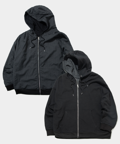SOMEPLACE MAN（サムプレイス・マン）の「エッセンシャル刺繍リバーシブルチェック配色レギュラーフードジップアップ[ブラック]（パーカー・レディース・ブラック・FREE）」の2枚目の写真
