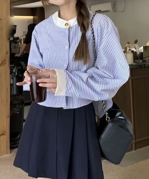 SallyLunn(サリーラン)の「配色カラーストライプ シャツ(シャツ/ブラウス・レディース・ブルー・LARGE/MEDIUM)」の3枚目の写真