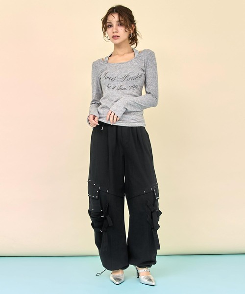 ANAP(アナップ)の「スタッズデザインカーゴボリュームパンツ(その他パンツ・レディース・ブラック/アイボリー/レッド・F)」の12枚目の写真