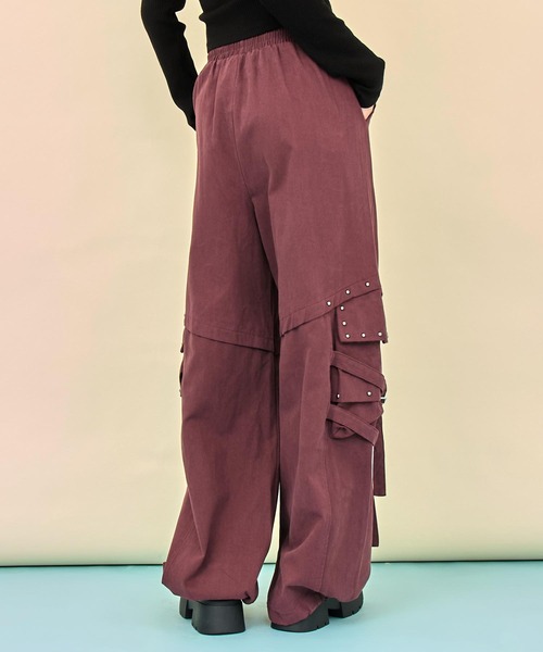 ANAP(アナップ)の「スタッズデザインカーゴボリュームパンツ(その他パンツ・レディース・ブラック/アイボリー/レッド・F)」の15枚目の写真