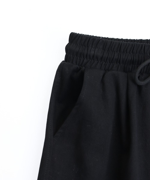 ANAP(アナップ)の「スタッズデザインカーゴボリュームパンツ(その他パンツ・レディース・ブラック/アイボリー/レッド・F)」の22枚目の写真