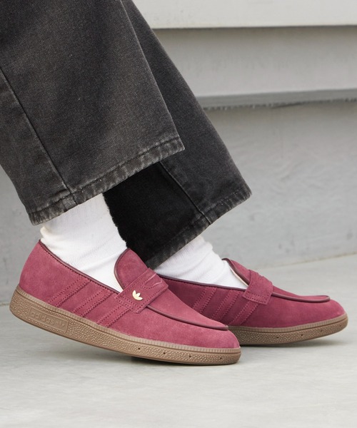 adidas(アディダス)の「adidas/アディダス HANDBALL SPEZIAL LOAFER W スエードアッパー スペツィアル コインローファー 2026年春夏(ローファー・レディース・パープル/ブラウン・23/24/25/24.5/23.5)」の1枚目の写真