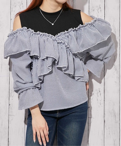 GORGE(ゴージ)の「《ドッキング柄 カタアキフリル》カットソー/ガーリー×韓国系/春秋/全3色(Tシャツ/カットソー・レディース・チェック/ストライプ/ブラック・F)」の2枚目の写真