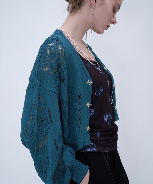 HARE（ハレ）の「スカシアミチャイナニットカーディガン(HARE)（カーディガン/ボレロ・レディース・ブラック/ブルー/グレー・FREE）」の3枚目の写真