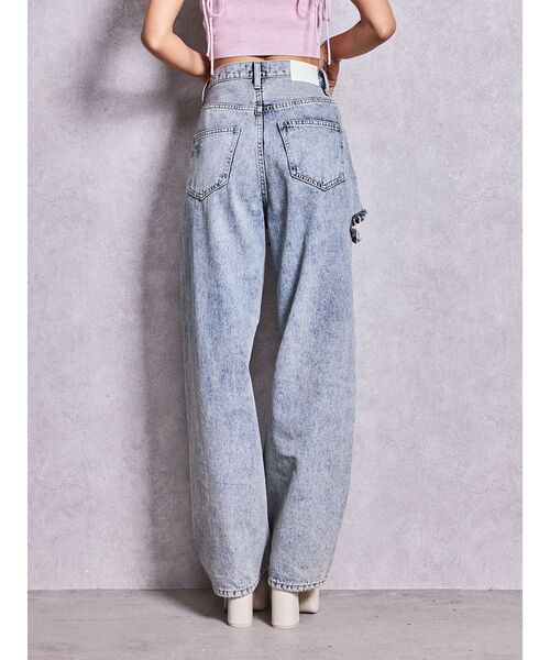 GYDA(ジェイダ)の「ハイウエストGYDA CUT OUT SIDE RIPPEDデニムパンツ(デニムパンツ・レディース・ブルー/ライトブルー・MEDIUM/SMALL)」の4枚目の写真