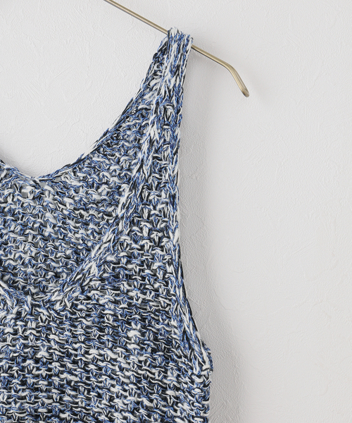 Noble（ノーブル）の「Mixカノコ ジレ（ベスト・レディース・ブラウン/ネイビー・FREE）」の4枚目の写真