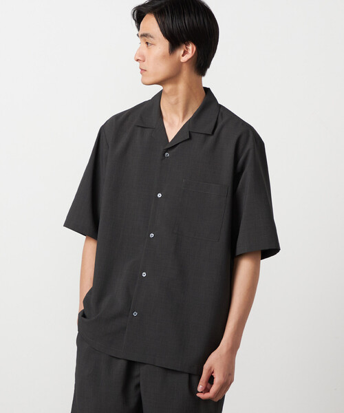 COMME CA ISM（コムサイズム）の「【吸水速乾】リネンライクポリエステル オープンカラー半袖シャツ（シャツ/ブラウス・メンズ・ベージュ/ネイビー/カーキ/ブラック・MEDIUM/LARGE）」の3枚目の写真